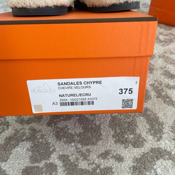 Hermes Chypre Sandal. 37.5, box, receipt, bags included. - Picture 3 of 5